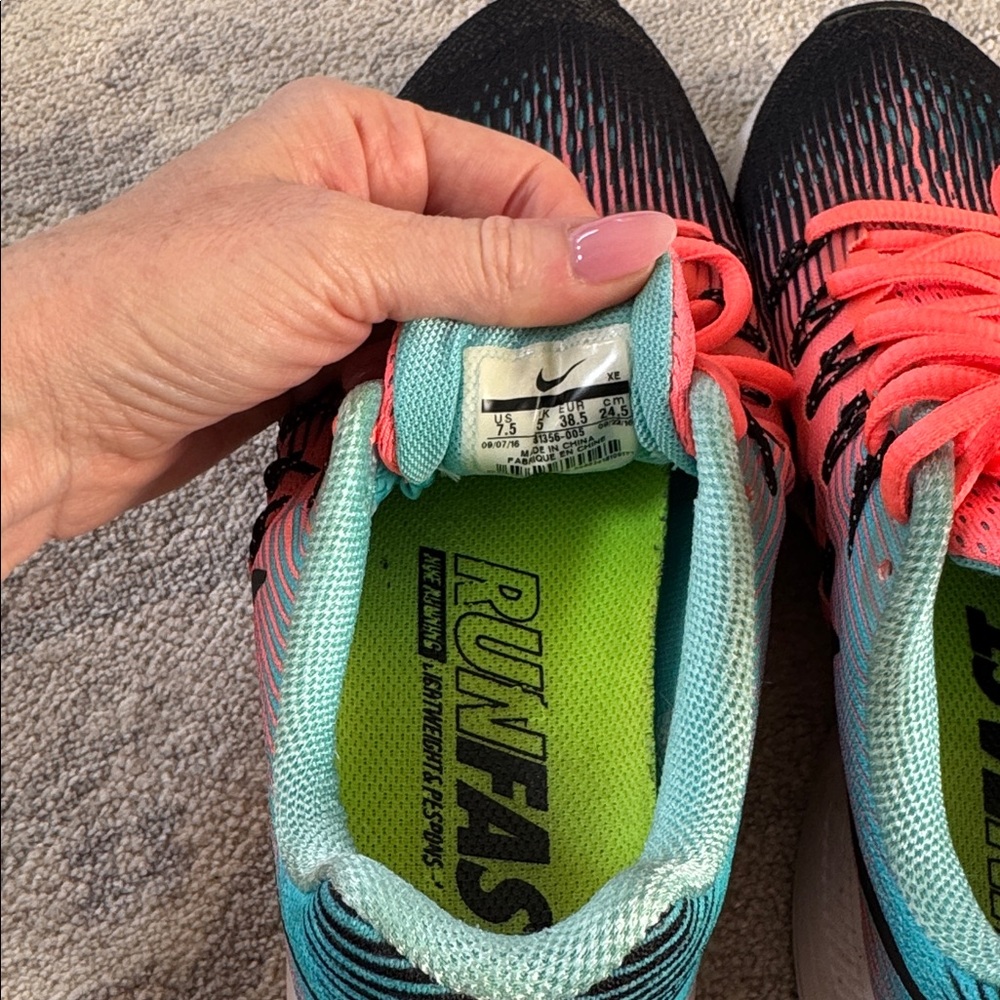 Nike zoom Pegasus 33 Running Shoes women’s 7.5 - Picture 7 of 10